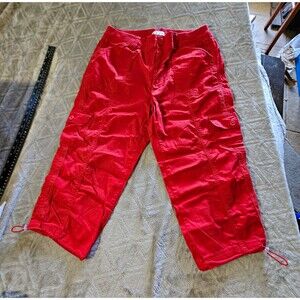 Dash Capri Pants Women's 8 Red Cropped Cargo Comfort Casual Minimalist